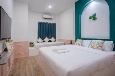 Camera Superior King — Isara Boutique Hotel and Cafe